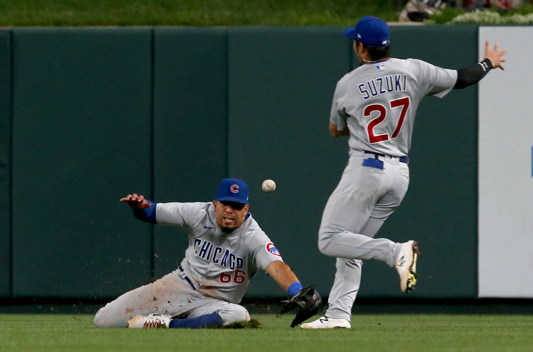 St. Louis Cardinals face Chicago Cubs